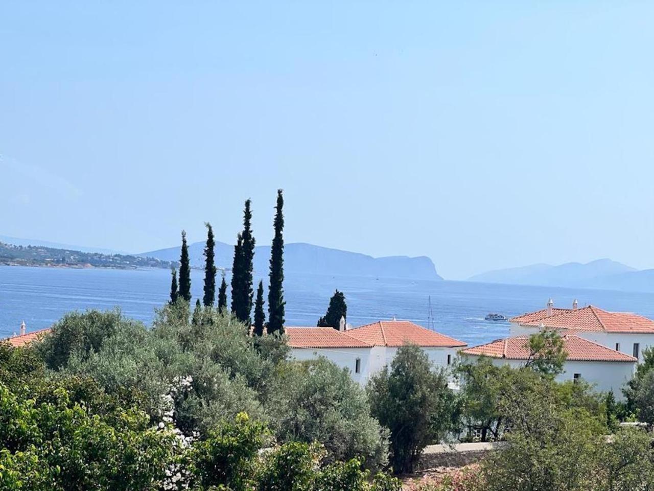 Oltremare Inn Spétses Dış mekan fotoğraf